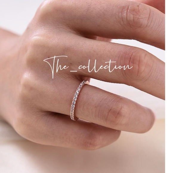 18K ROSE GOLD DIAMOND HALF ETERNITY BAND RING - Picture 2 of 5